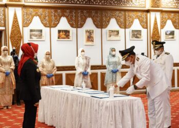 Pj. Gubernur Jambi Lantik Bupati Terpilih Secara Hybrid, Ini Pesannya Kepada KDH