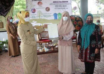 Pj.Gubernur Ajak Masyarakat Manfaatkan Sampah Sebagai Pendorong Ekonomi