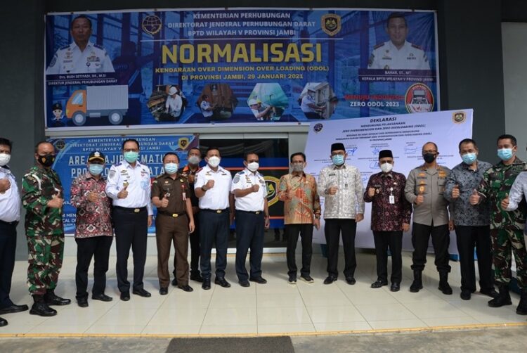 Pemprov Jambi Berupaya Atasi Kerusakan Jalan Akibat Kelebihan Muatan