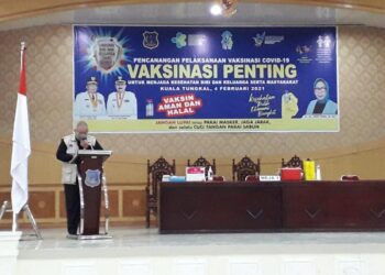 Bupati Dan Wabup Tanjab Barat Hadiri Pencanangan Pelaksanaan Vaksinasi