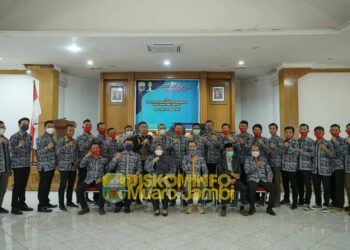 Bupati Muaro Jambi Hadiri Acara Pelantikan HIPMI