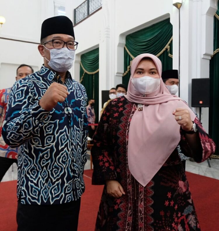 Bupati Muaro Jambi : Dinas Perumahan Rakyat Dan Perkim Untuk Cepat Perbaikan Lampu Jalan  