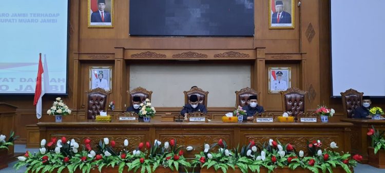 DPRD Muaro Jambi Gelar Paripurna Penyampaian Rekomendasi LKPJ Bupati Tahun 2020