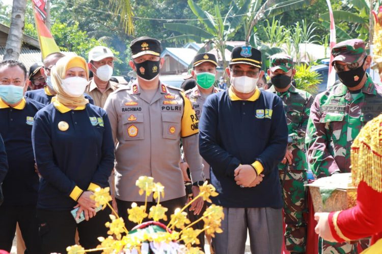 Bupati Anwar Sadat Dampingi Pj. Gubernur Jambi Peringati Hari Air Dunia ke-29