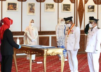 Pj. Gubernur Jambi Lantik Bupati dan Wabup Tanjung Jabung Timur