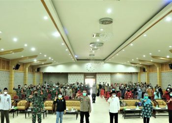 Bupati Tanjab Barat Menghadiri dan Membuka Acara Pelatihan Tracker Covid -19