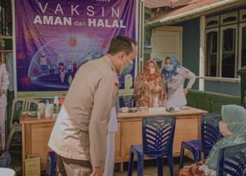 Polres Tanjab Barat Lakukan Vaksinasi Massal ke Lansia