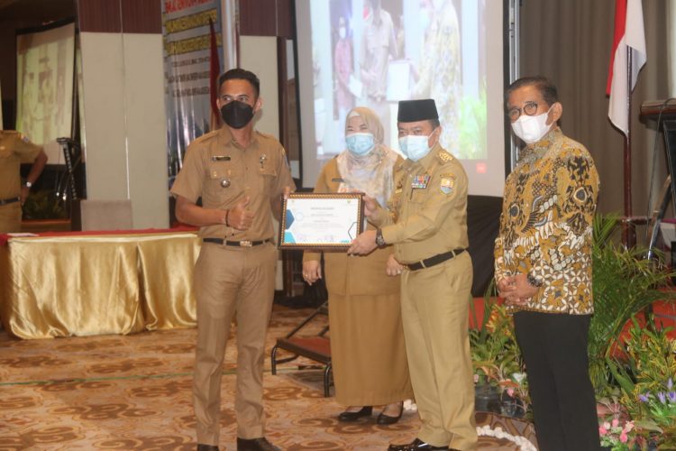 Gubernur Al Haris: Desa Ujung Tombak Pembangunan Daerah