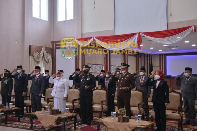 Bupati Muaro Jambi Ikuti Upacara Detik-detik Proklamasi Kemerdekaan RI ke 76