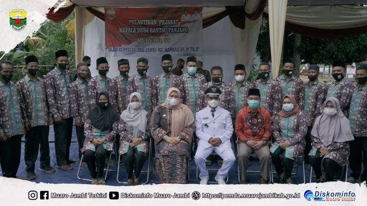 Bupati Masnah Lantik Kepala Desa Rantau Panjang Kabupaten Muaro Jambi