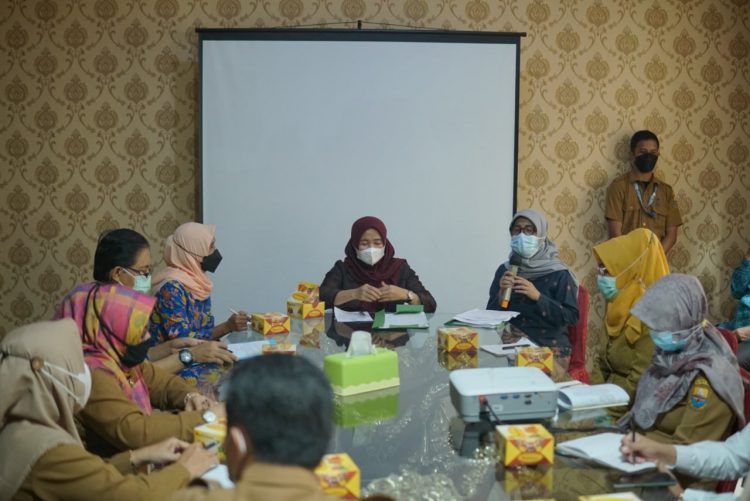 Hj. Hesti Haris Hadiri Rapat Koordinasi Kelompok Kerja Pendidikan PAUD Provinsi Jambi