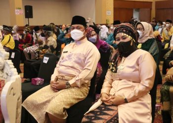 Wabup Tanjab Barat Hadiri Malam Keagungan Melayu Jambi 2022