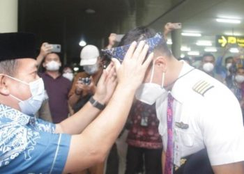 Gubernur Al Haris Ajak Masyarakat Terbang Aman Dimasa Pandemi