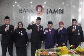 Gubernur Al Haris Harap Bank Jambi Dapat Bantu Pulihkan Ekonomi Masyarakat