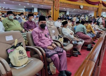 Hadiri Paripurna HUT ke-65, Jeter Harap Jambi Lebih Sejahtera