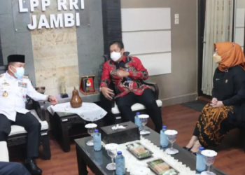 Gubernur Al Haris Hadiri Sertijab Kepala LPP RRI Jambi