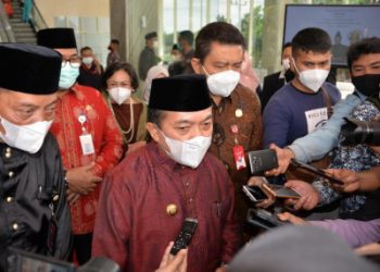 Al Haris Resmikan Gedung Mahligai 9 Bank Jambi