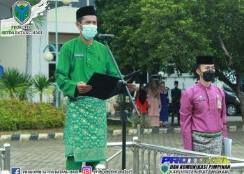Sekda Batanghari Pembina Upacara HUT Provinsi Jambi ke 65