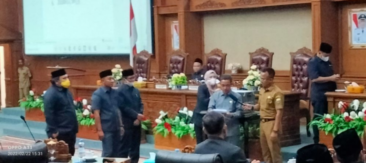 Anggota DPRD Muaro Jambi Gelar Paripurna Pemilihan Ketua dan Waka DPRD