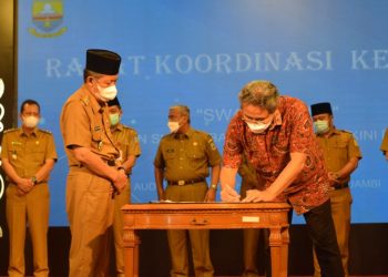 Sani: Pemprov Terus Upayakan Lestarikan Sungai Batangharin