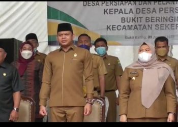 Ketua DPRD Yuli Setia Bhakti Hadiri Peresmian Desa Persiapan Bukit Baling
