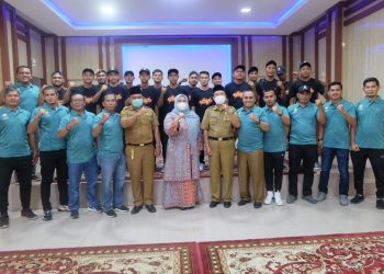 Bupati Muaro Jambi Lepas Tim Sepak Bola Ikuti Piala Gubenur Cup 2022