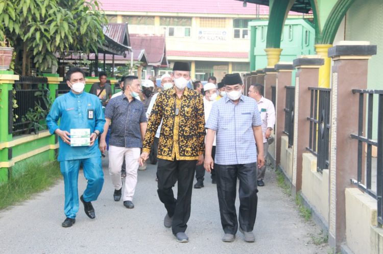 Sambut Bulan Suci Ramadhan, Anwar Sadat Tinjau Kesiapan Masjid Pastikan Ibadah Mematuhi Prokes