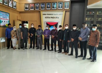 Ketua BK Edison Pimpin Kunker DPRD Muaro Jambi ke Kota Padang