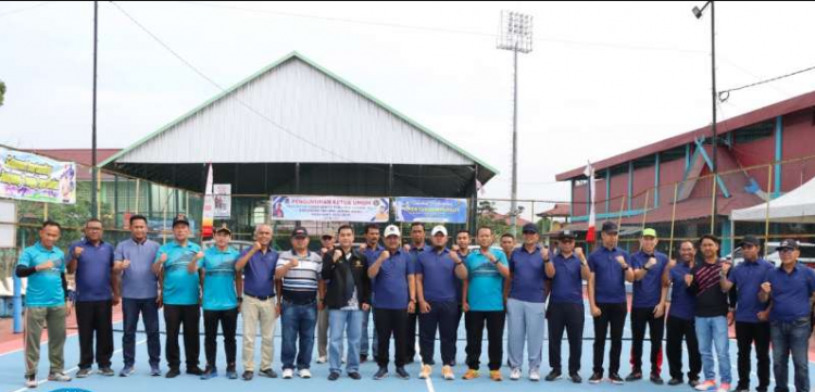 Bupati Tanjab Barat Hadiri Pelantikan Ketua Umum dan Pengurus Pelti