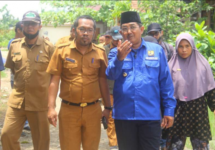 Bupati Anwar Sadat Tinjau Jalan Rusak di Panglima Ujung