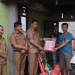 Wabup Hairan Serahkan Bantuan Korban Kebarakan di Dusun Kebun Kecamatan Batang Asam