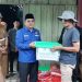 Bupati UAS Tinjau Lokasi Longsor Sekaligus Serahkan Bantuan kepada Warga Terdampak