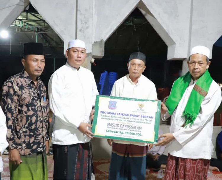 Wabup Tanjab Barat Hadiri Acara Istighosah dan Pembacaan Manakib Haul Akbar ke-11 Syekh Samsudin Ahmad