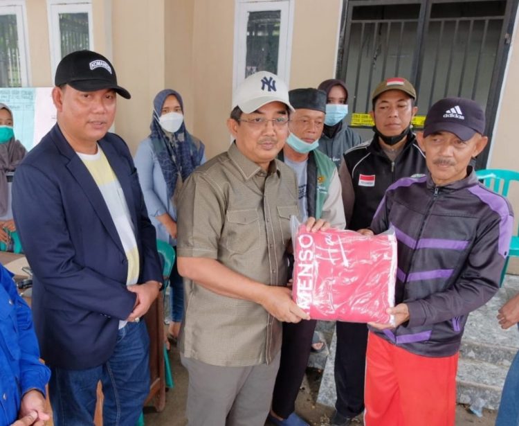 Bupati Tanjab Barat didampingi Wabup Tinjau Lokasi Kebakaran di Jalan Panglima