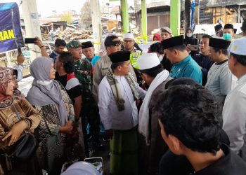Gubernur Jambi Tinjau Lokasi Kebakaran di Kualatungkal
