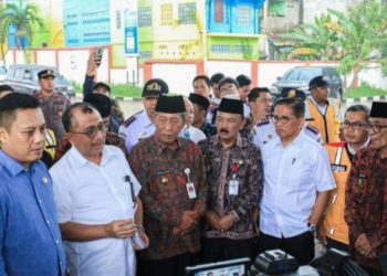 Wagub Jambi dan Komisi V DPR RI Tinjau Infrastruktur dan Transportasi di Batanghari