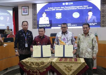 Gubernur Al Haris Teken MoU dengan Universitas Negeri Padang Tingkatkan SDM