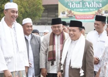 Pj. Bupati Muaro Jambi Sholat Idul Adha di Kelurahan Sengeti