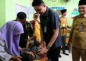 Pj Bupati Bachyuni Hadiri Sunatan Massal Diselenggarakan Oleh Majlis Sholawat Subbanul Mubin