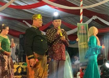 Hadiri Pagelaran Wayang Kulit, Edi Purwanto: Memacu Masyarakat Untuk Melestarikan Budaya-Budaya Tradisional