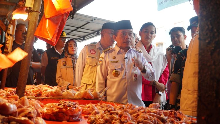 Jelang Puasa dan Lebaran, Gubernur Al Haris Pastikan Stok dan Harga Bahan Pokok Stabil