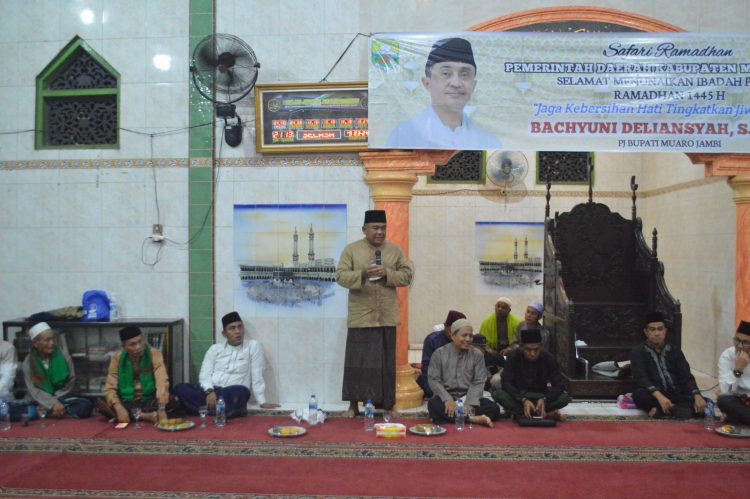 Safari Ramadhan Pemkab Muaro Jambi di Mesjid Jami Al-Mutmainnah, Desa Berembang