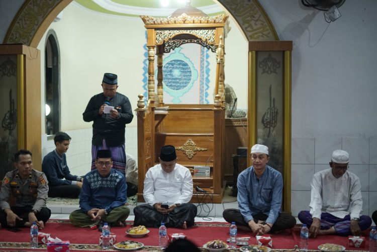 Pj Bupatiu Bachyuni Hadiri Safari Ramadhan di Kecamatan Maro Sebo Kelurahan Jambi Kecil