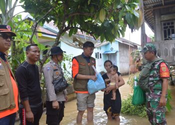 PJ Bupati Muaro Jambi Tinjau Masyarakat Terdampak Banjir