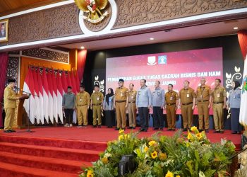 Gubernur Al Haris Kukuhkan Gugus Tugas Bisnis dan HAM Provinsi Jambi