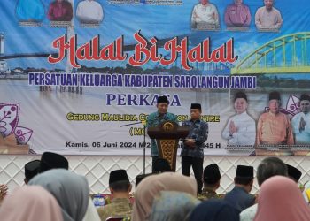 Gubernur Al Haris Kompak  Bersama Wagub Sani Hadiri Halal BI Halal bersama PERKASA