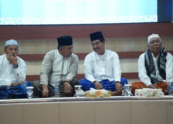 Pj Bupati Muaro Jambi Bersama Sekda Hadiri Acara Doa Bersama