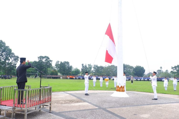 Pj Bupati Muaro Jambi Pimpin Upacara Peringatan Hari Lahir Pancasila