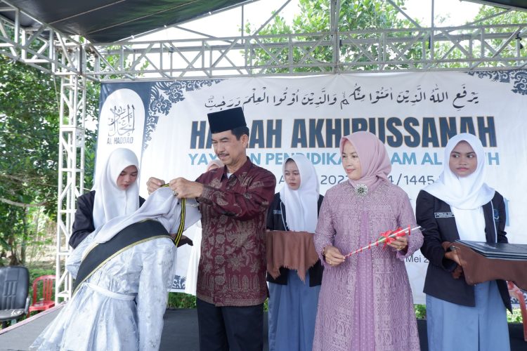 Pj Bupati Muaro Jambi Raden Najmi Hadiri acara Haflah Akhirussanah Yayasan Pendidikan Islam Al Faqih