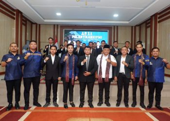 Sekda Budhi Hartono Hadiri Pelantikan HIPMI Muaro Jambi